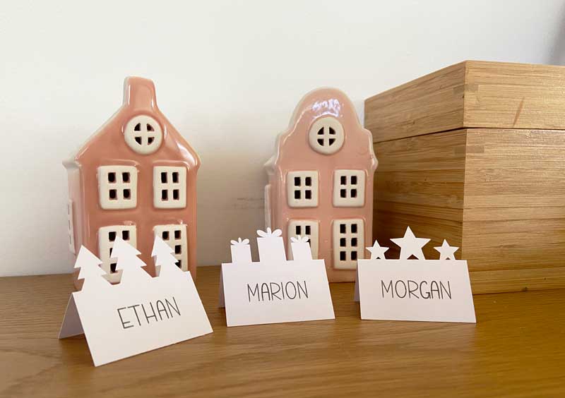 Marque-places-de-Noël-machine-silhouette-cameo